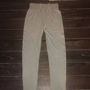 High waisted leggings